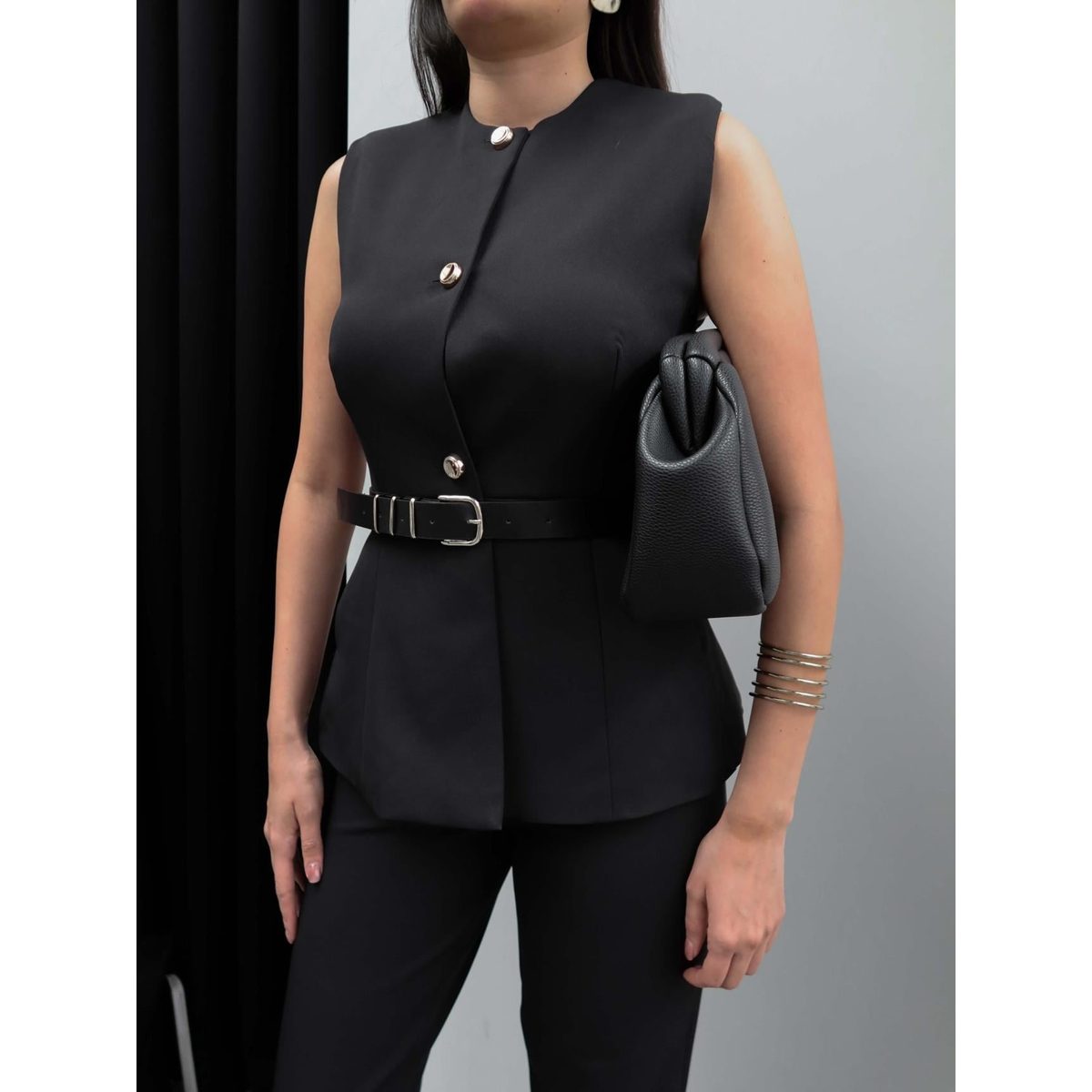 طقم vest انيق مع حزام 4