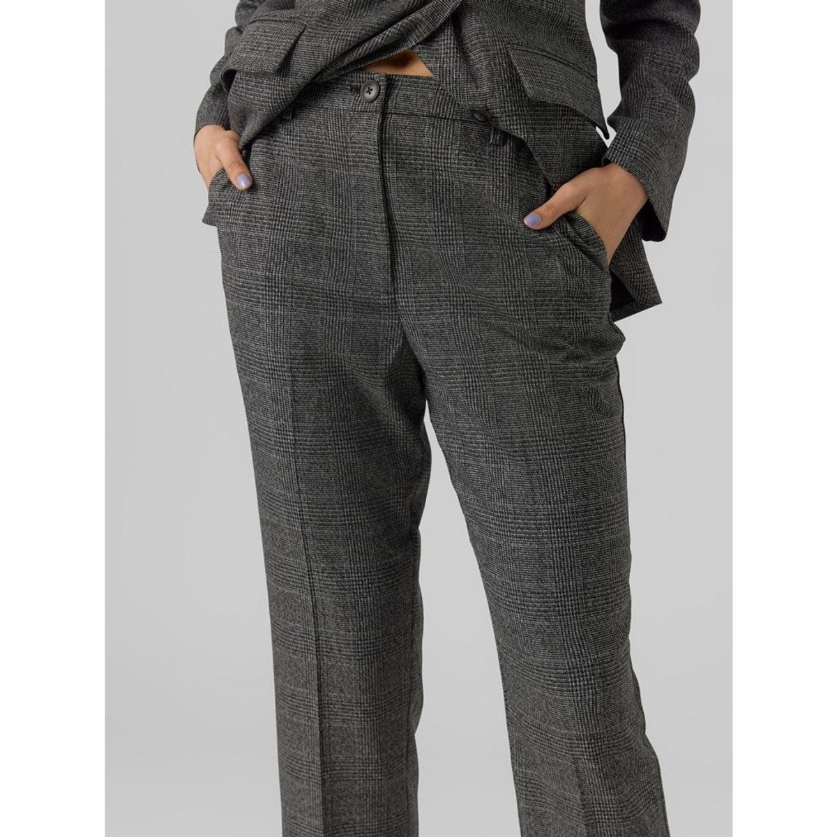HIGH RISE TAPERED CHECK PANT 3