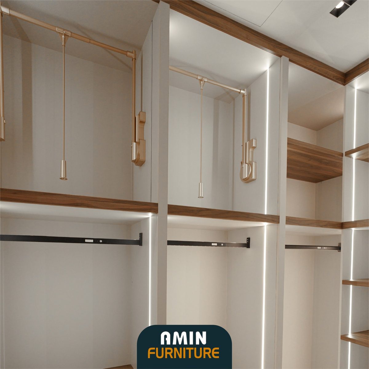 Dressing Room 4