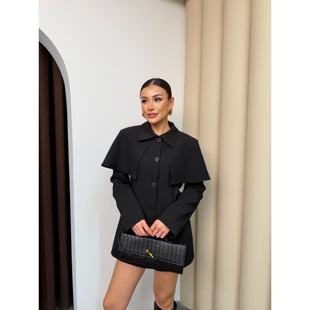 Cape Blazer Chic 4