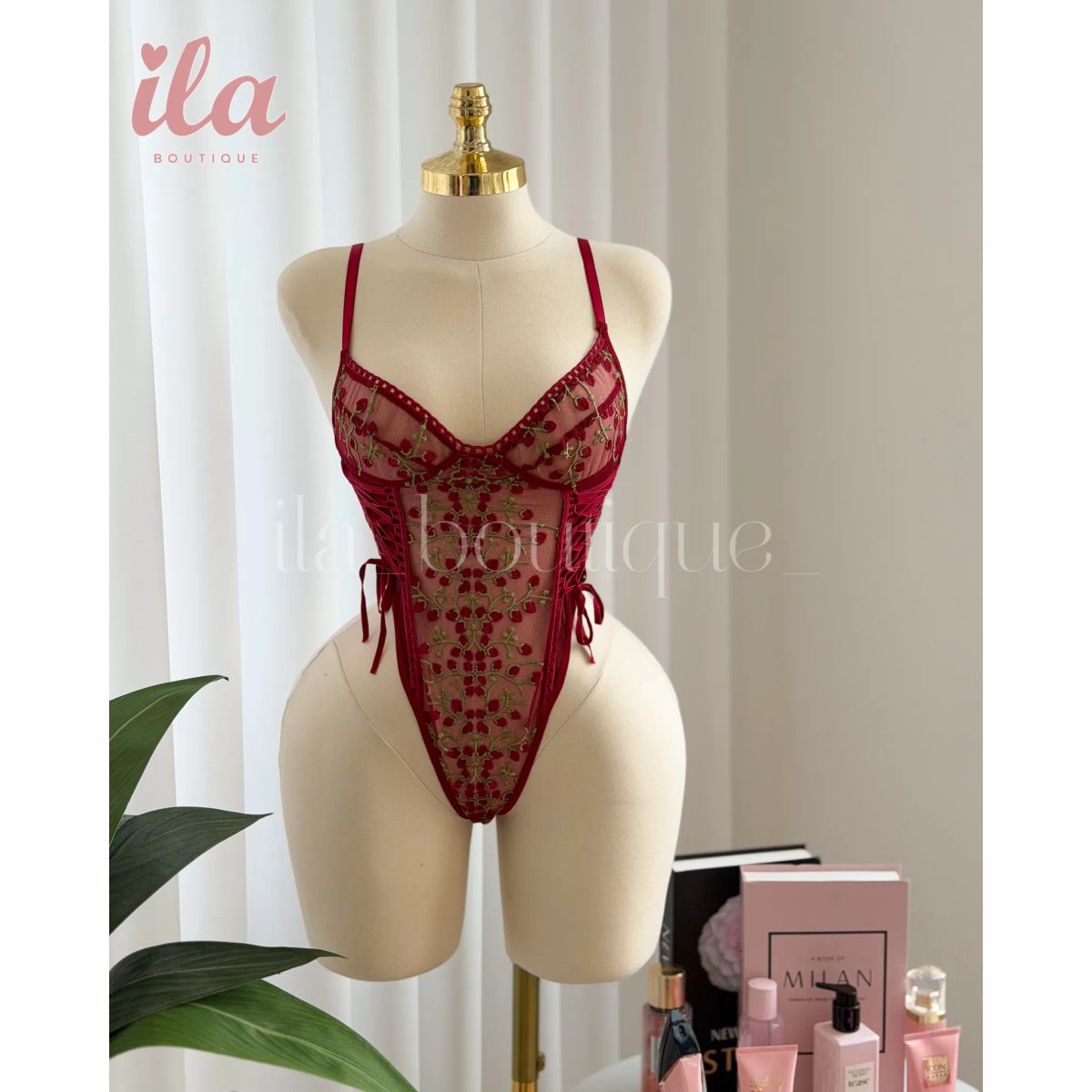 بودي سوت احمر مورد اخضر ONE SIZE 2