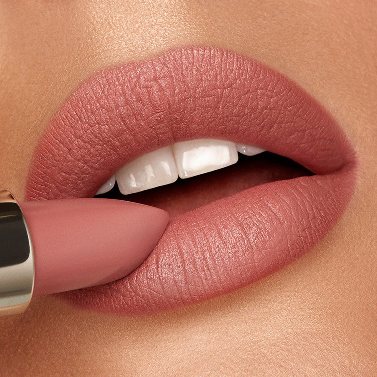 Kiko Green Me Matte Lipstick 2