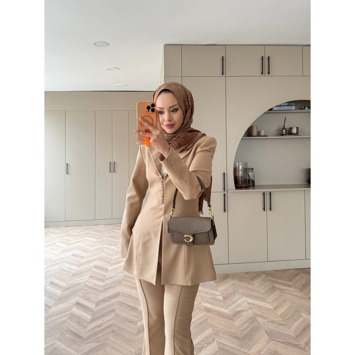 طقم بنترست بأزرار – كاميل 4