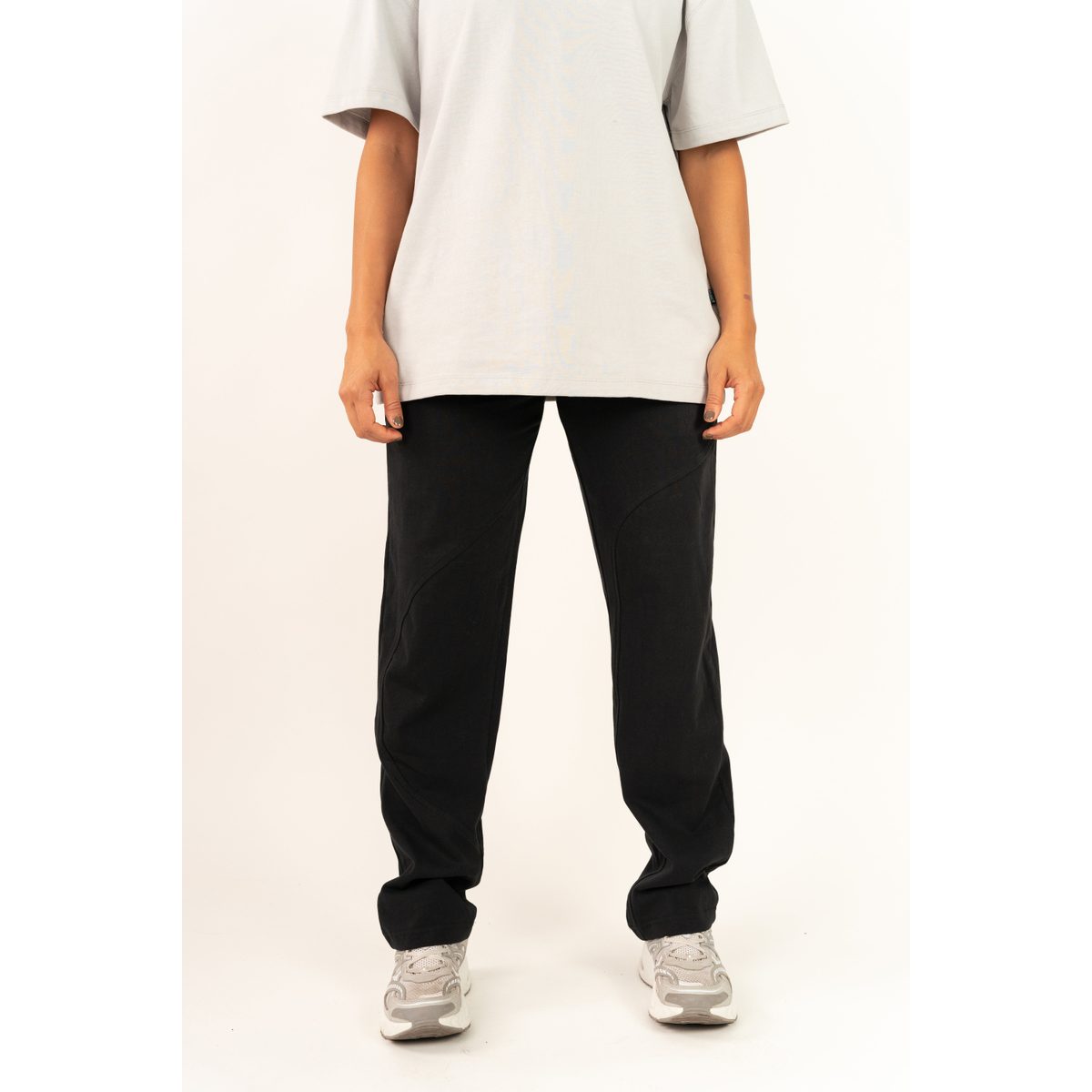 Sweatpants – Curved Cut 6