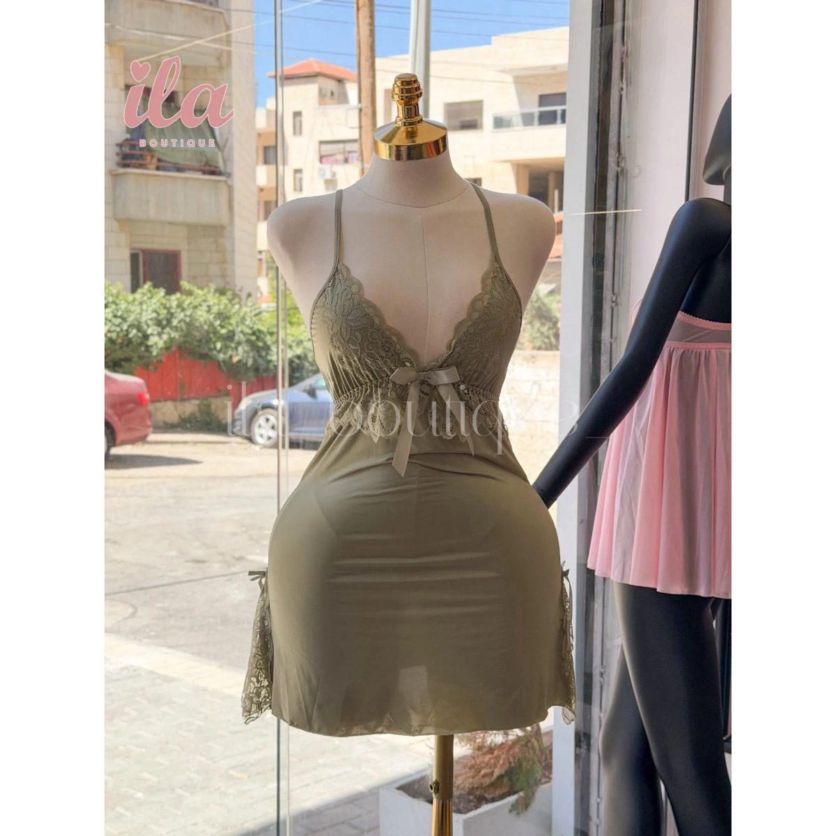 فستان نوم زيتي مع روب و اندروير 2