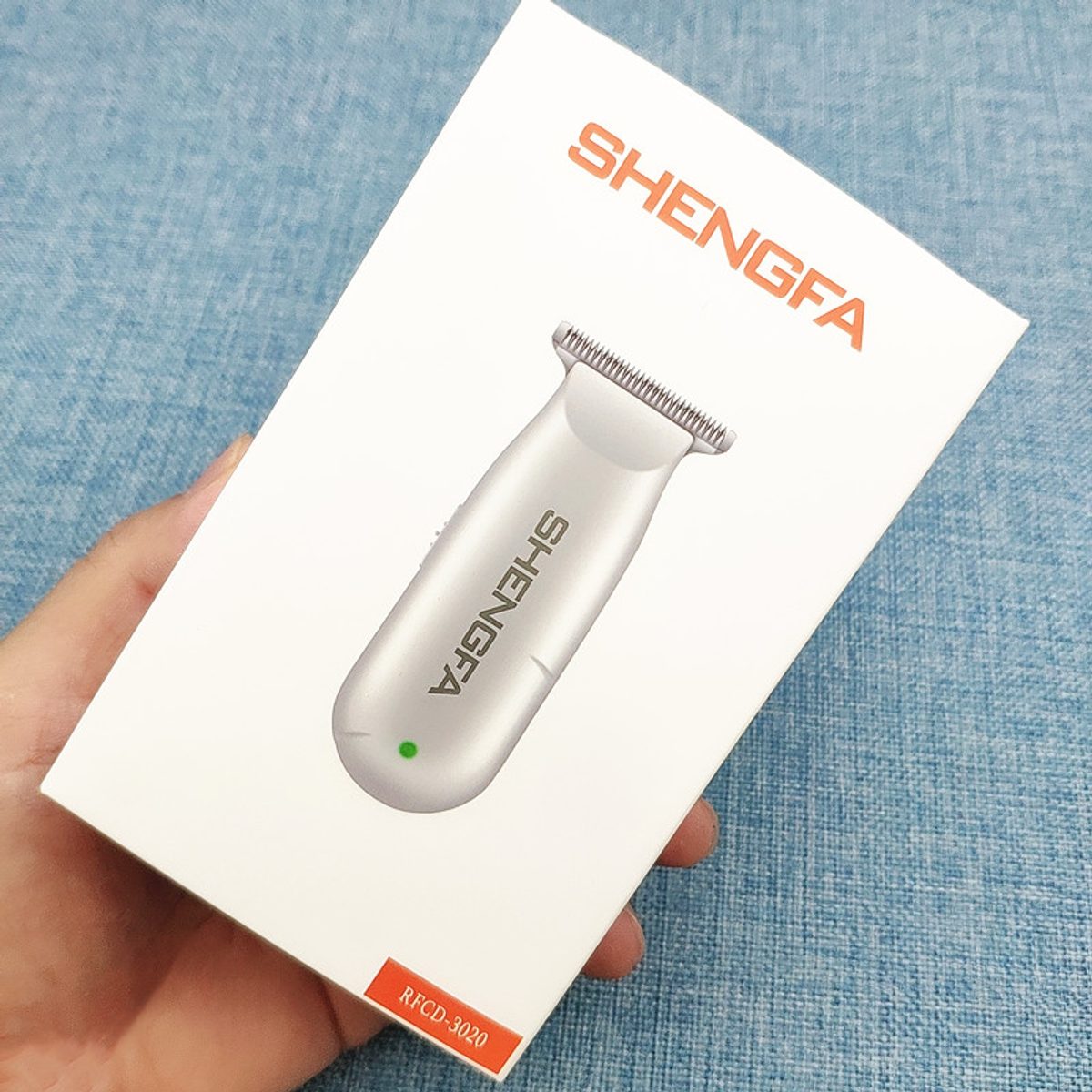 ماكينة حلاقة شعر رجالية لاسلكية تعمل بالشحن عبر منفذ USB 6