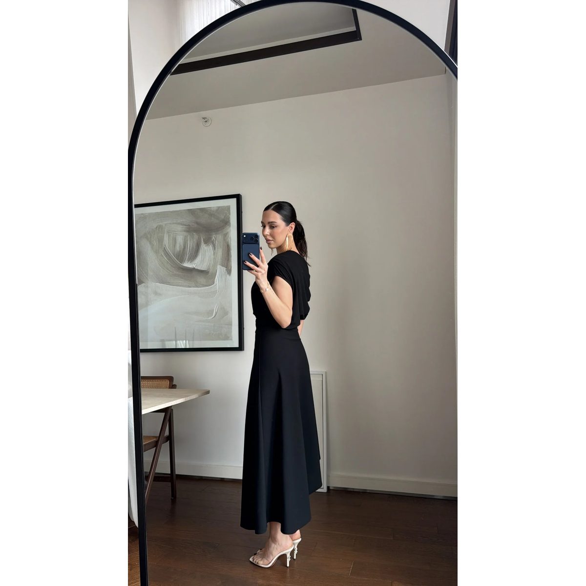 فستان كلاسيكي اسود off shoulder 3