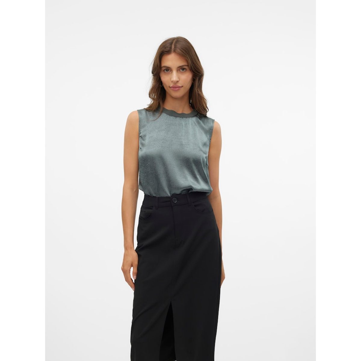 ASTI SLEEVELESS TOP 2