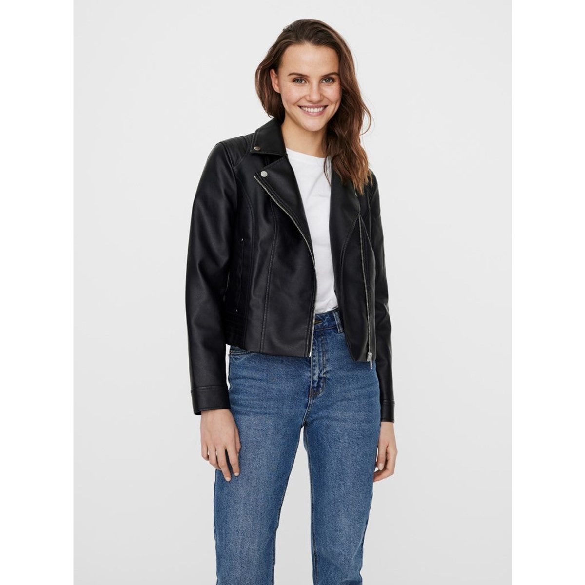 SHORT COATED JACKET