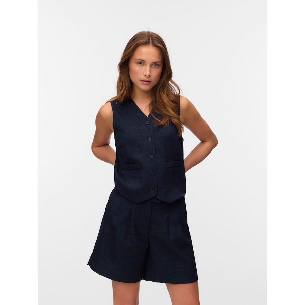 CHIC VEST 3