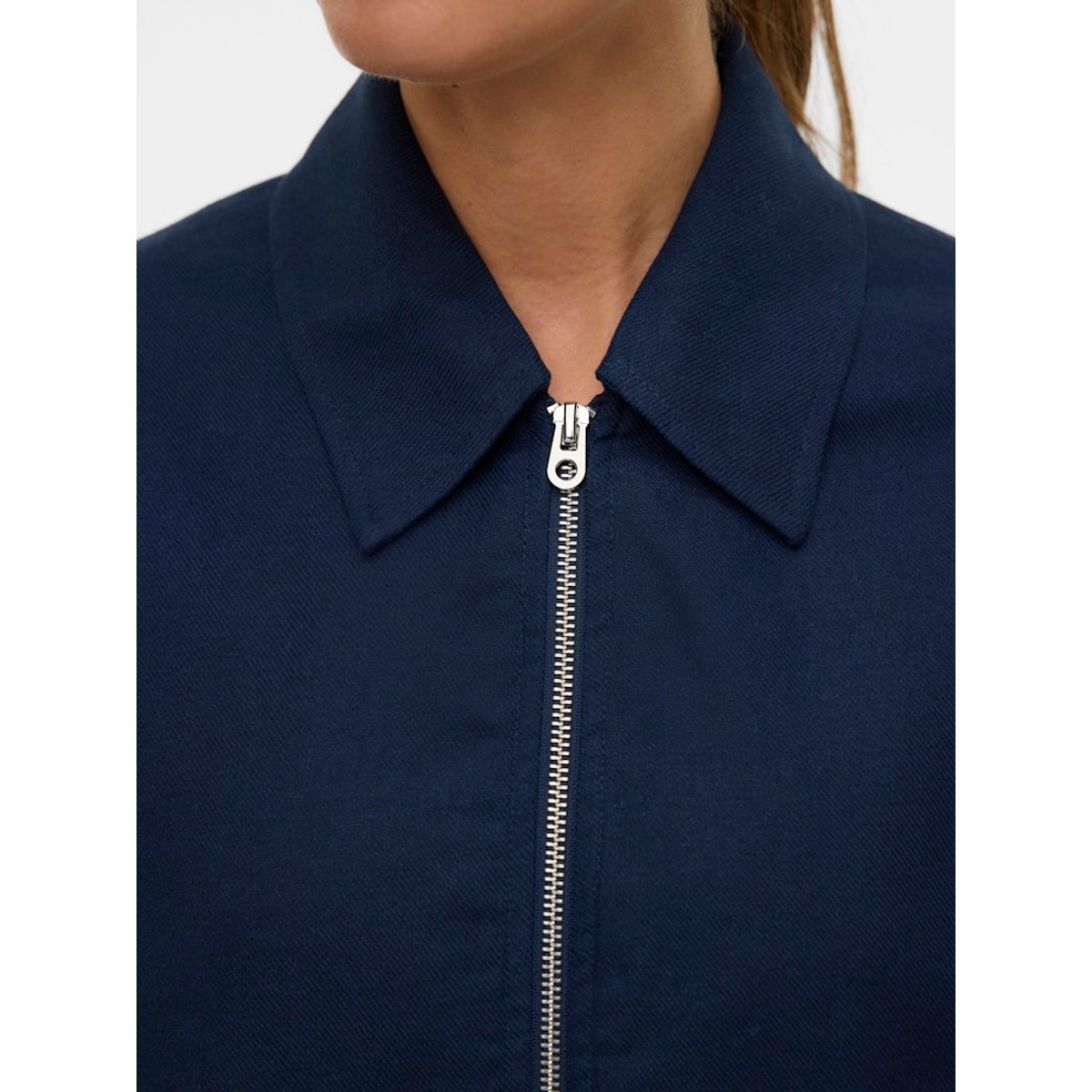 ANNA SHORT JACKET 4