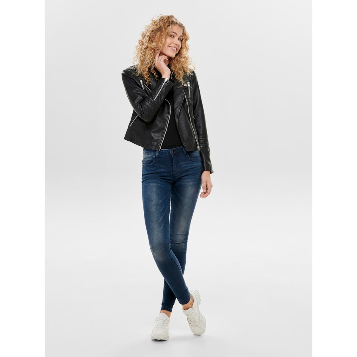 LEATHER BIKER JACKET