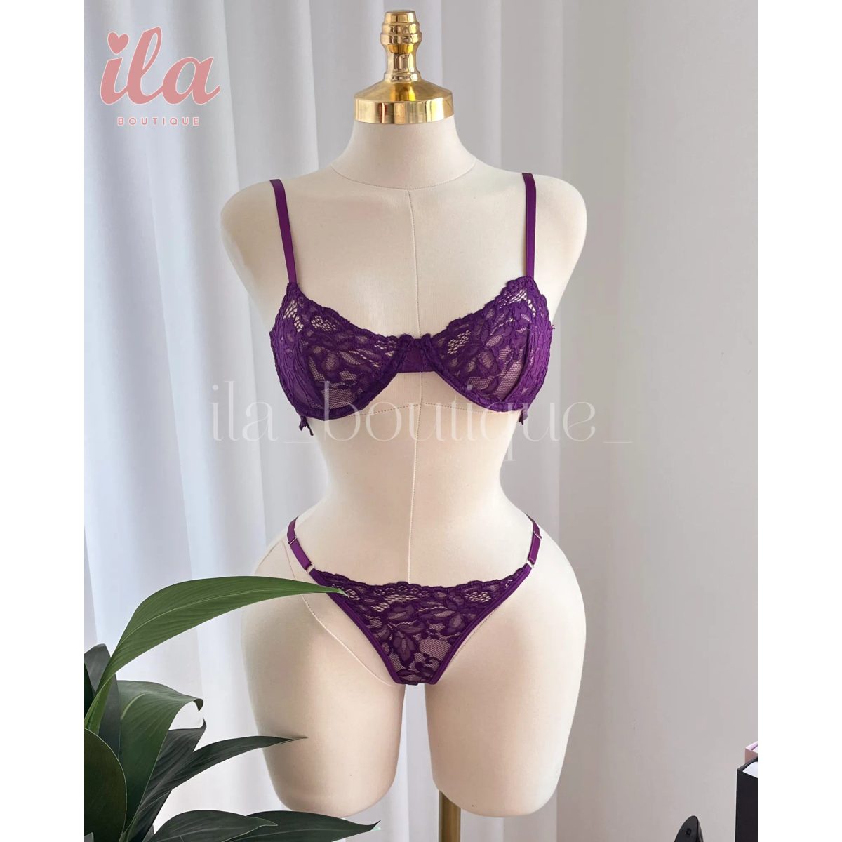 طقم داخلي دانتيل موف غامق