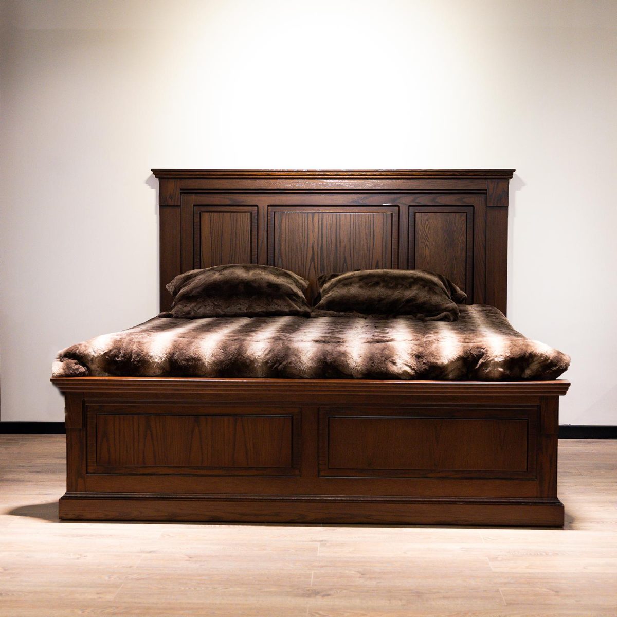 Damon Bedroom Set 4