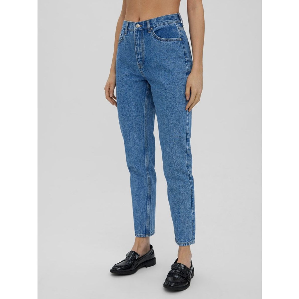 HIGH RISE MOM ANKLE JEANS 2