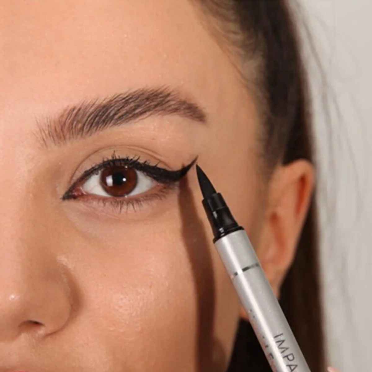 Impala Eyeliner pen 2
