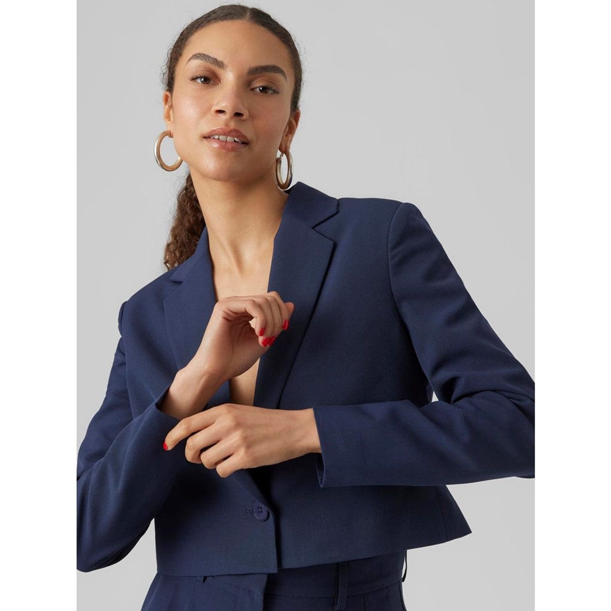 LONG SLEEVES CROPPED BLAZER 3