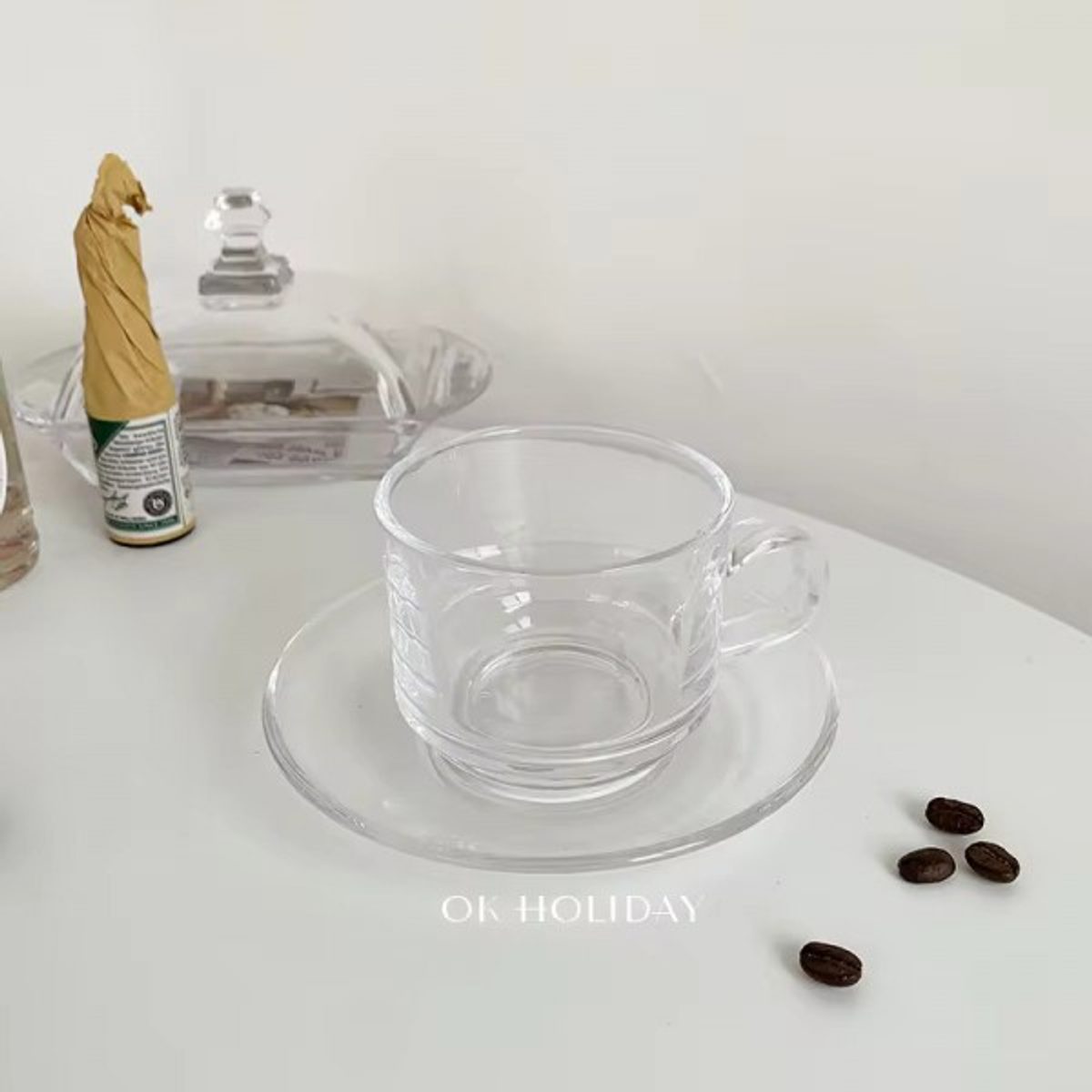 طقم كاسات مع صحون زجاج 12 قطعة