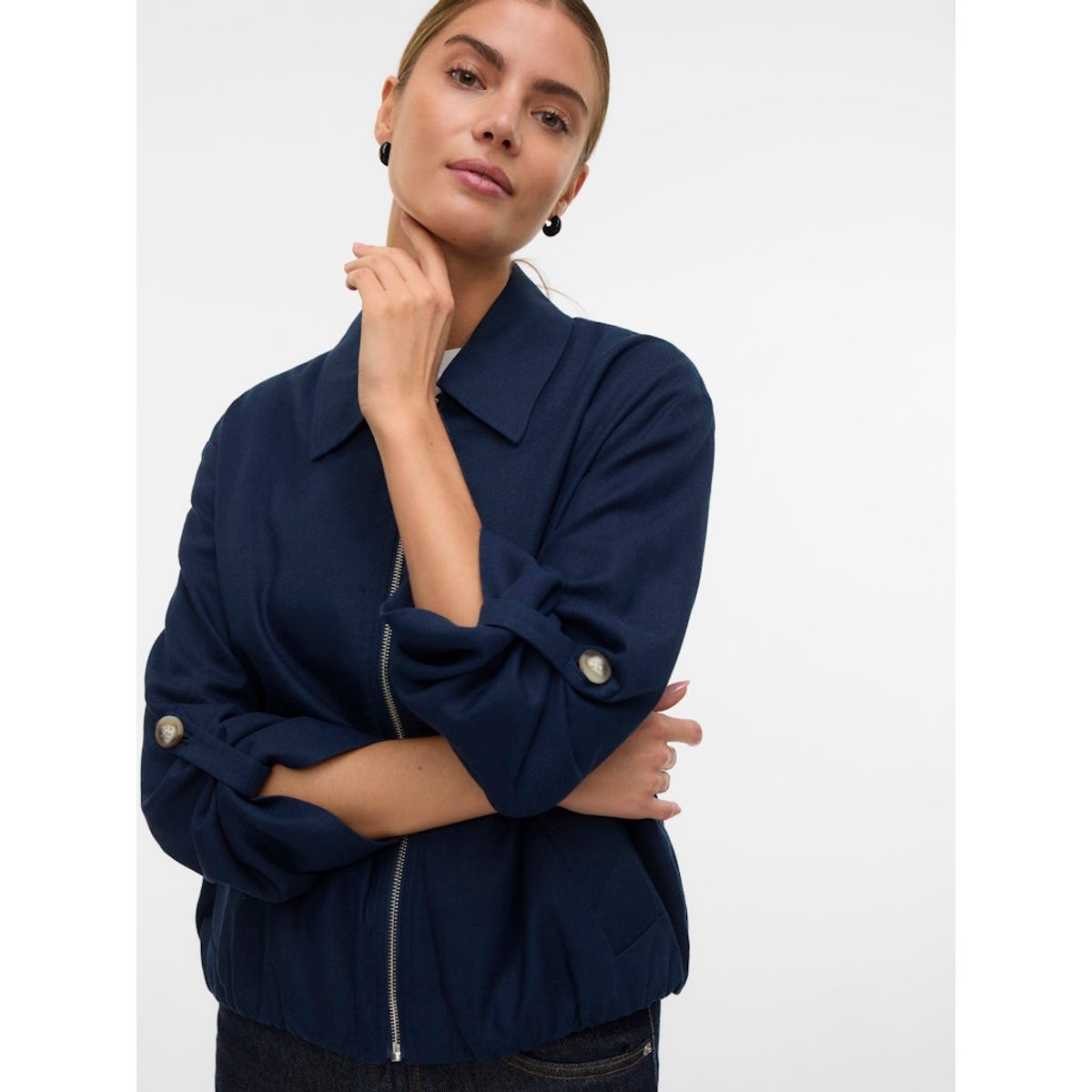 ANNA SHORT JACKET 2