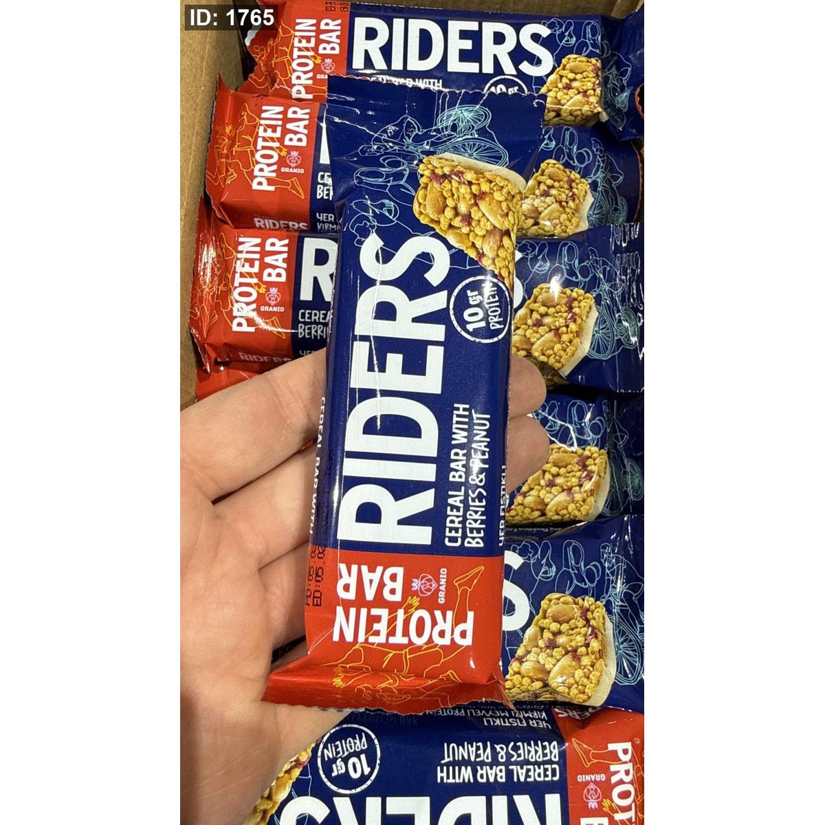 بروتين بار بالتوت والفول السوداني (Granio Riders Protein Bar Berries & Peanut) وزنه 50 غرام
