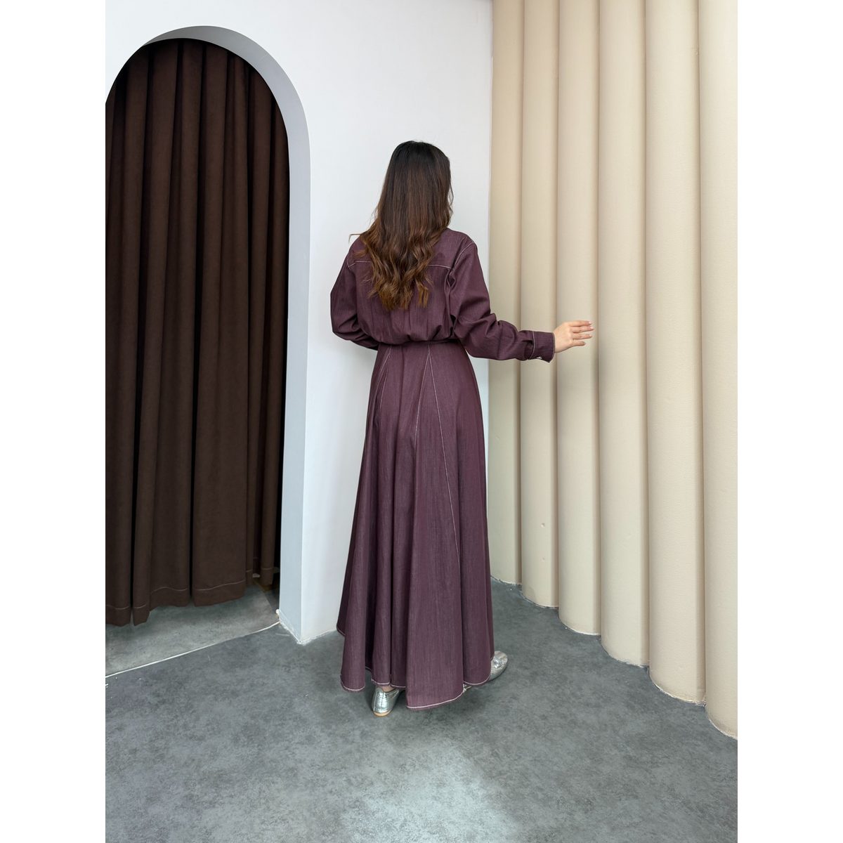 فستان جينز بربطة عنق 6