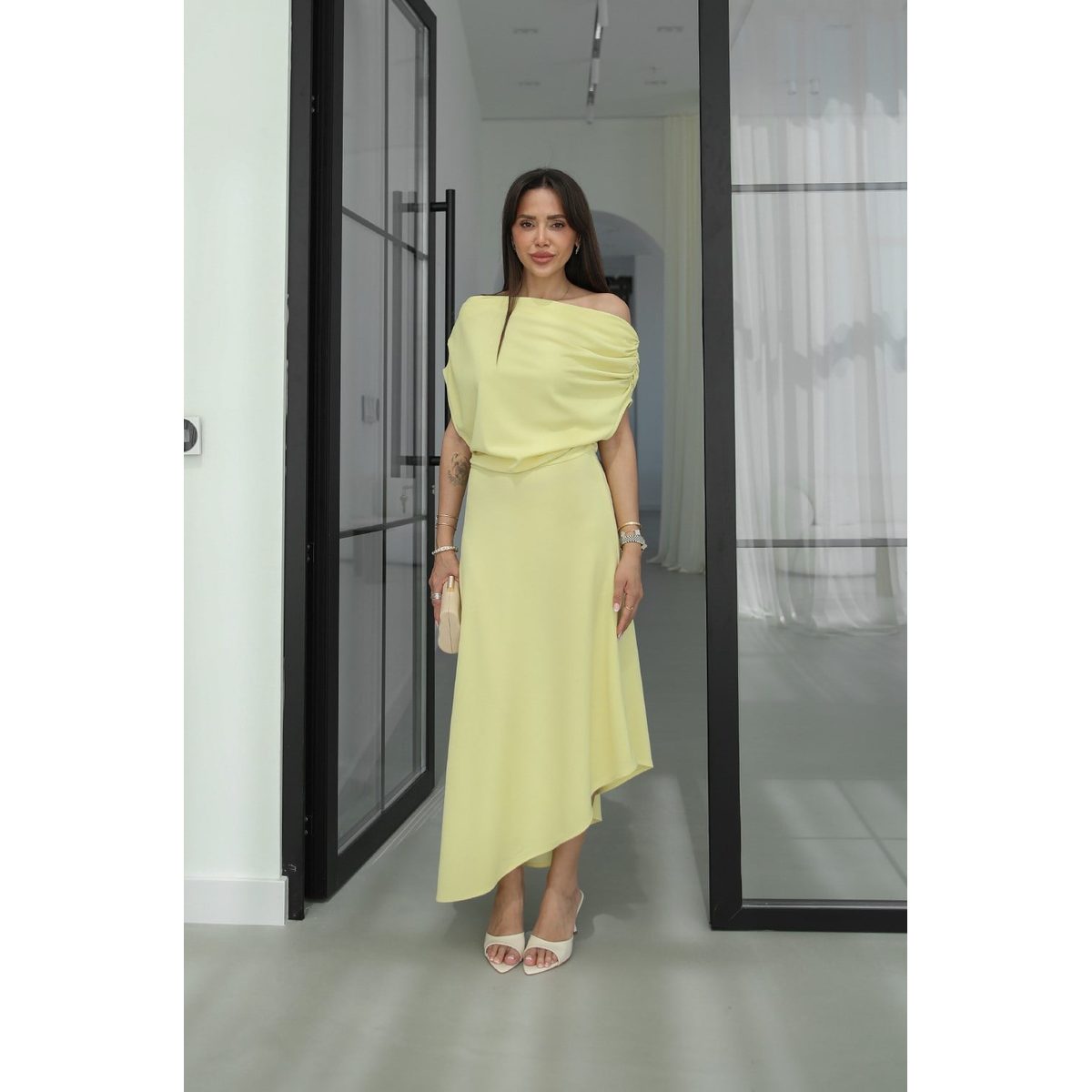 فستان كلاسيكي انيق off shoulder 4