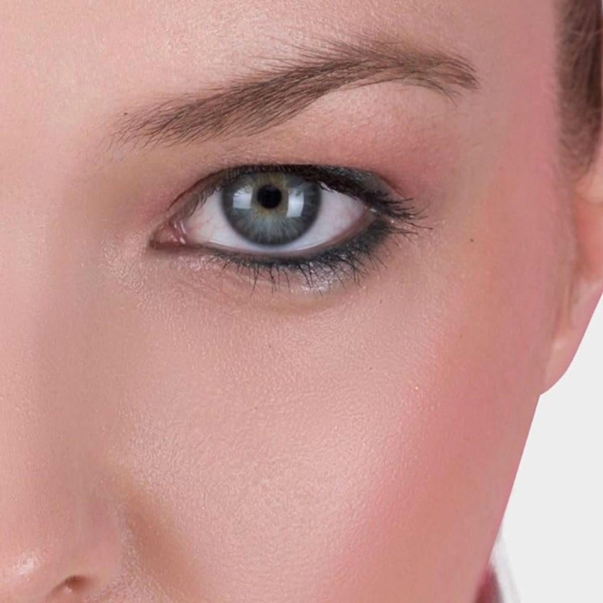 Brooklin Waterproof Eyeliner 3