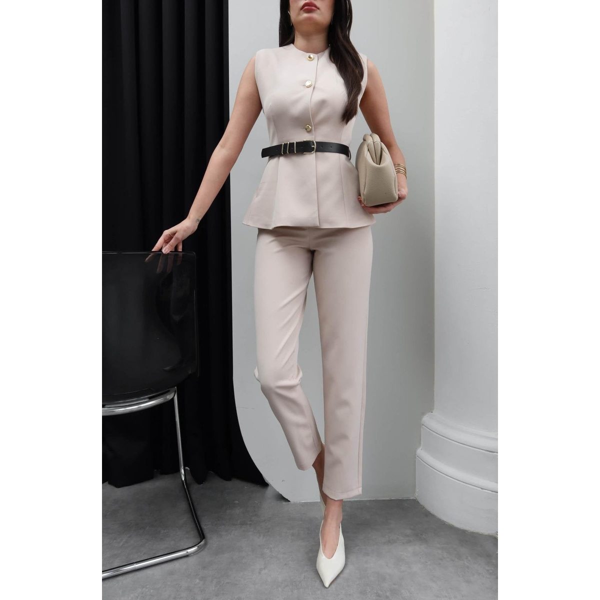 طقم vest انيق مع حزام 3