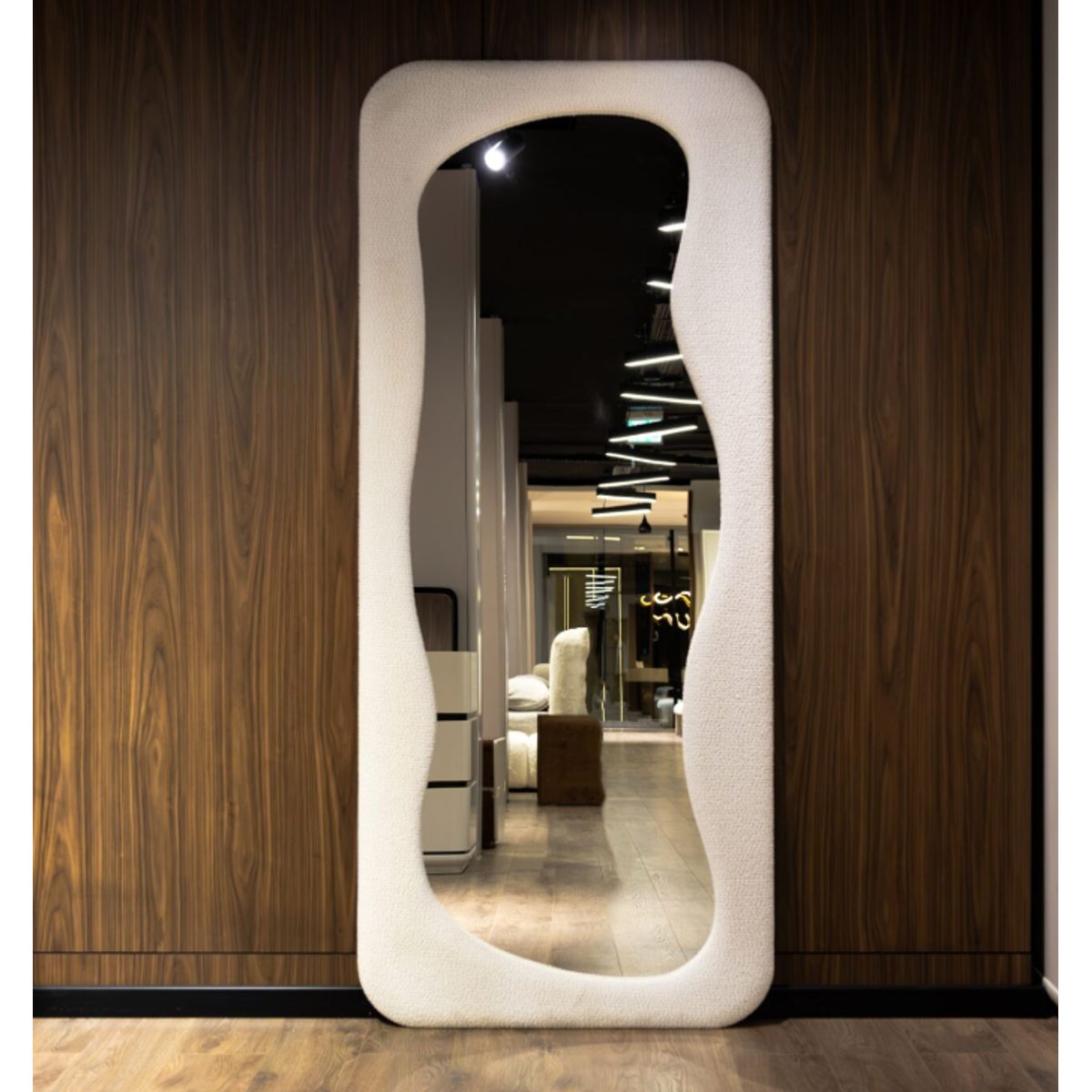 Mirror Unit
