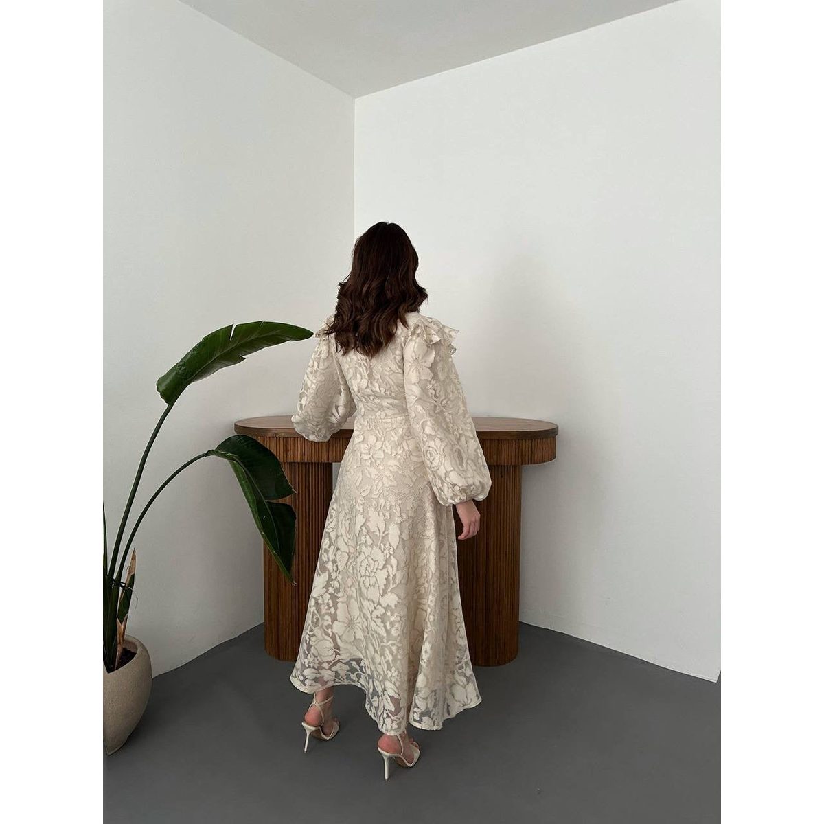Dantel maxi dress 4