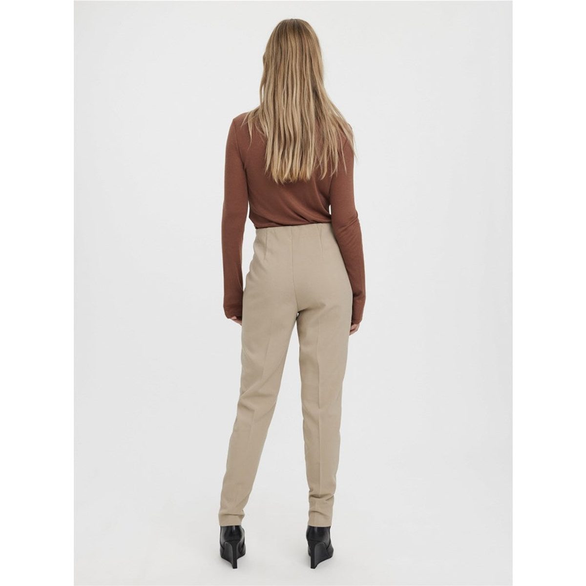 HIGH WAIST TAPERED PANT 2