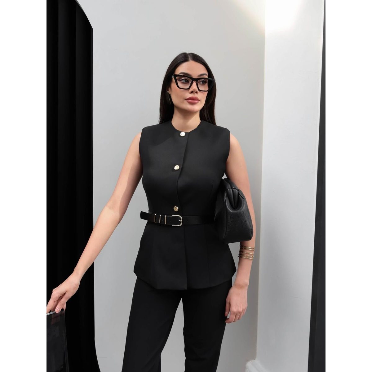 طقم vest انيق مع حزام 3