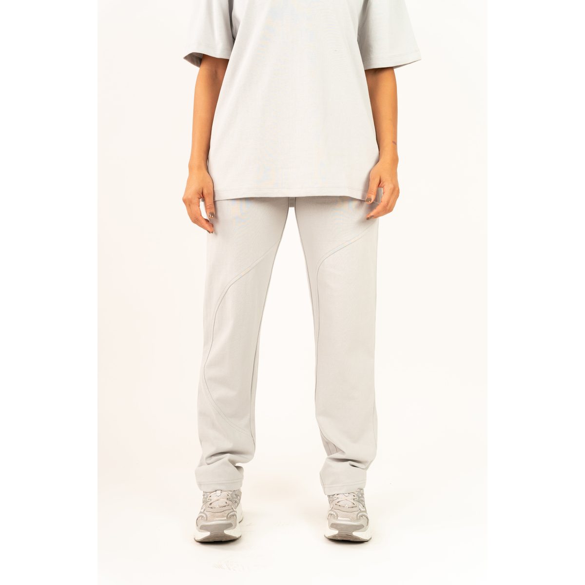 Sweatpants – Curved Cut