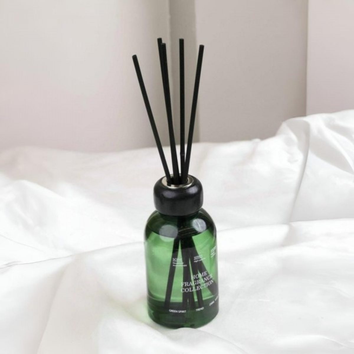 معطر جو علبة مغربية سائل اشكال عيدان GOOD AS YOU