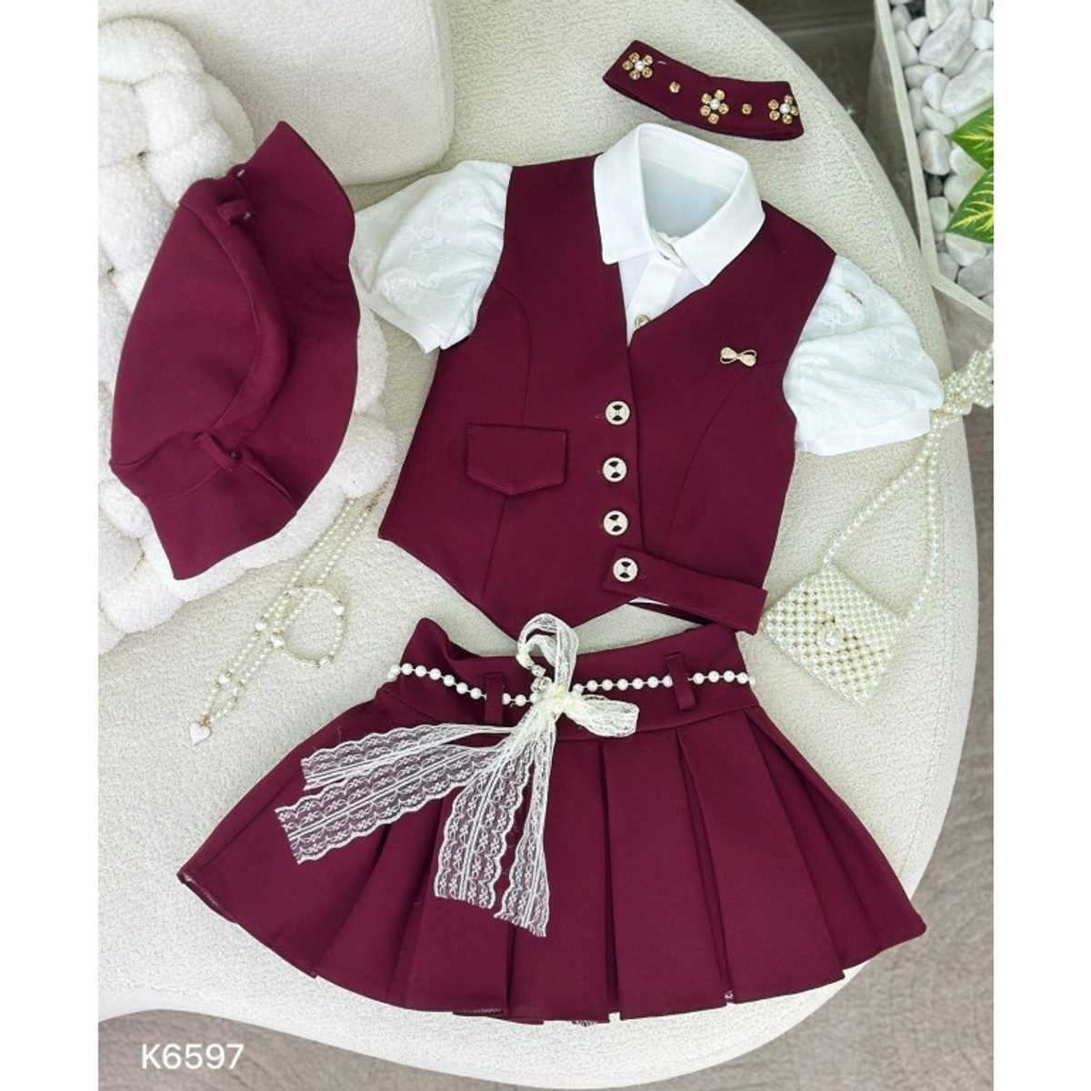 طقم بناتي ناعم 3016584
