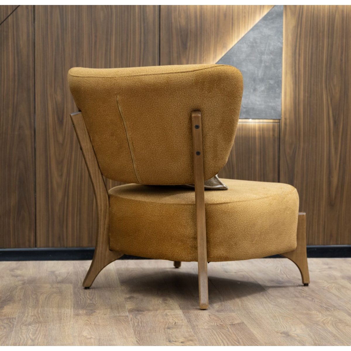 Rome- Arm Chair