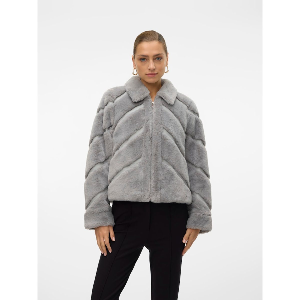 JALUIS SHORT JACKET 3