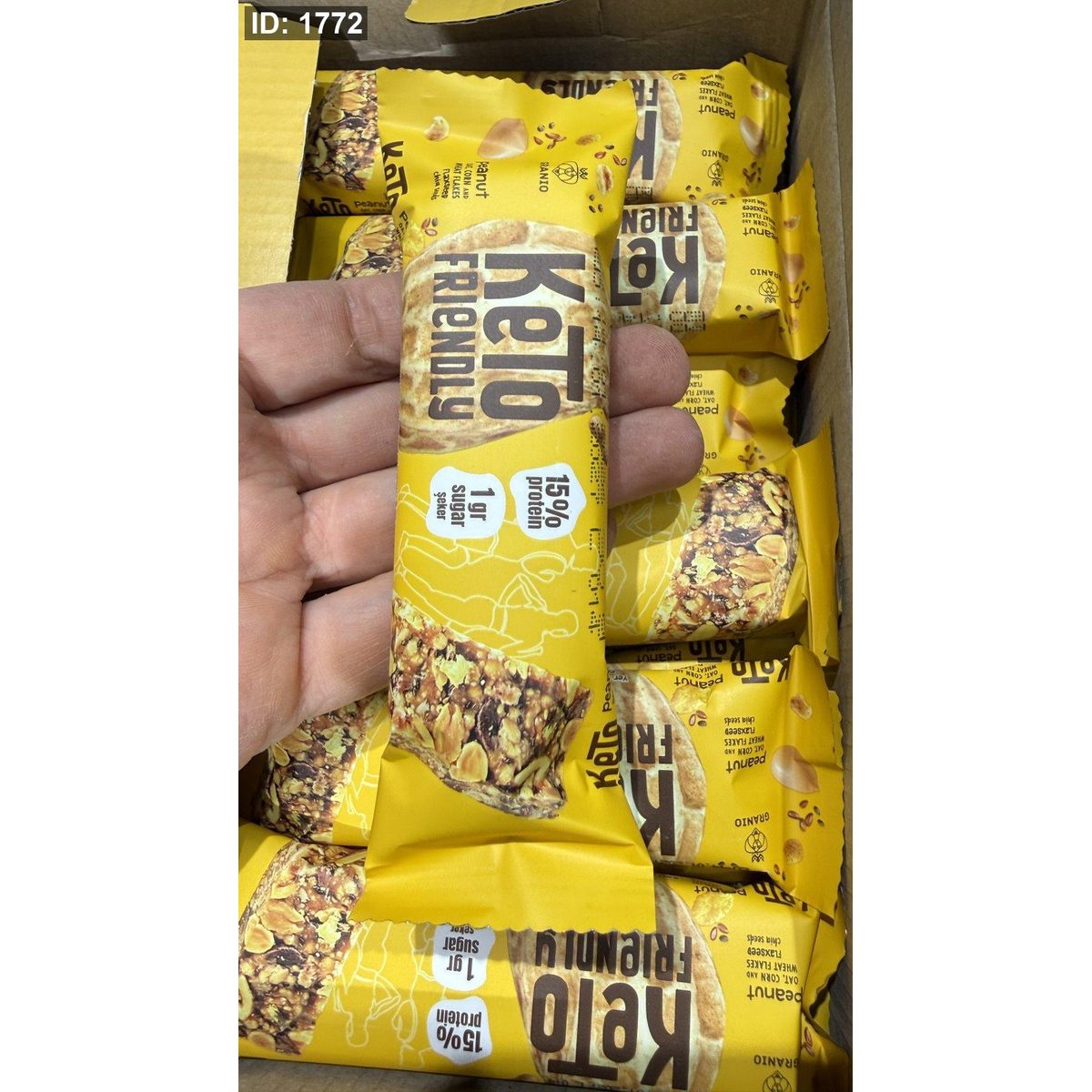 كيتو بار بالحبوب وبذور الشيا والكتان والفول السوداني وزنه 30غرام