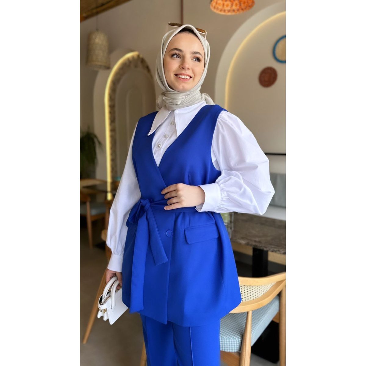 طقم فيست قطعتين مع ازرار 3