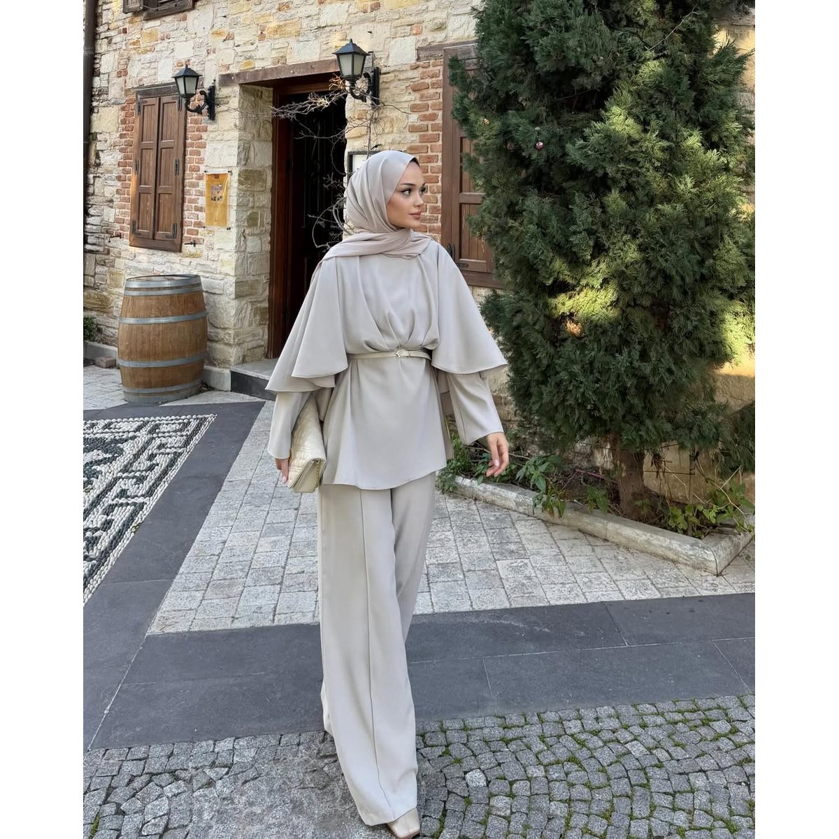 طقم طبقات مع حزام 2