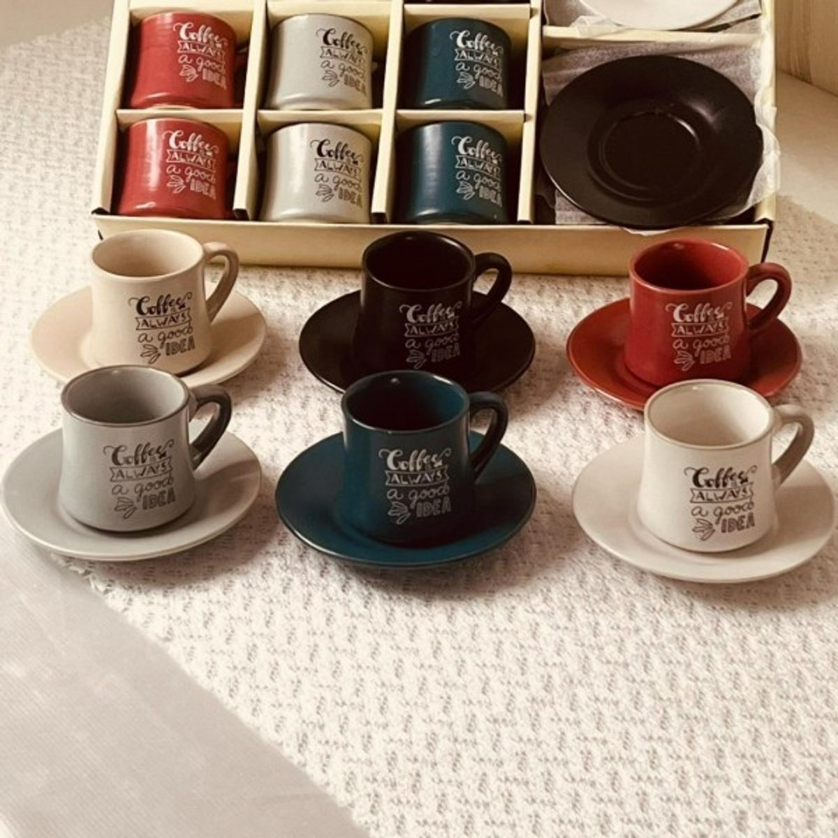 طقم فنجان - فناجين قهوة مع يد بورسلان ملون مع استكانة 24 قطعة Coffee IDEA