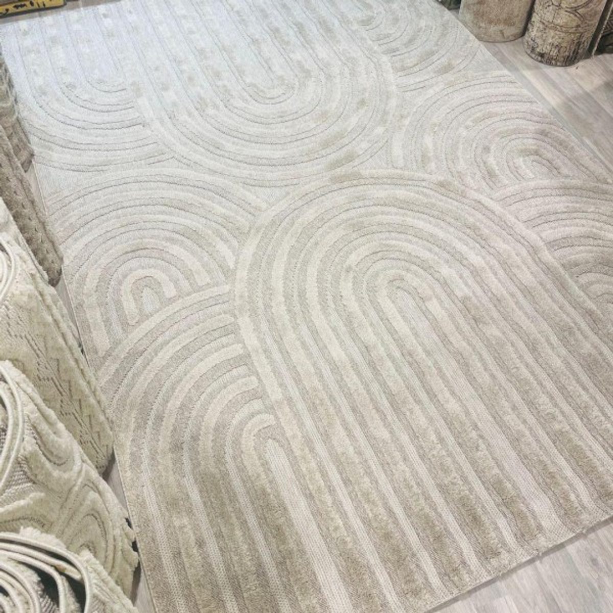 سجاد بكليه بصمة مقاس 220 × 310 لون بيج