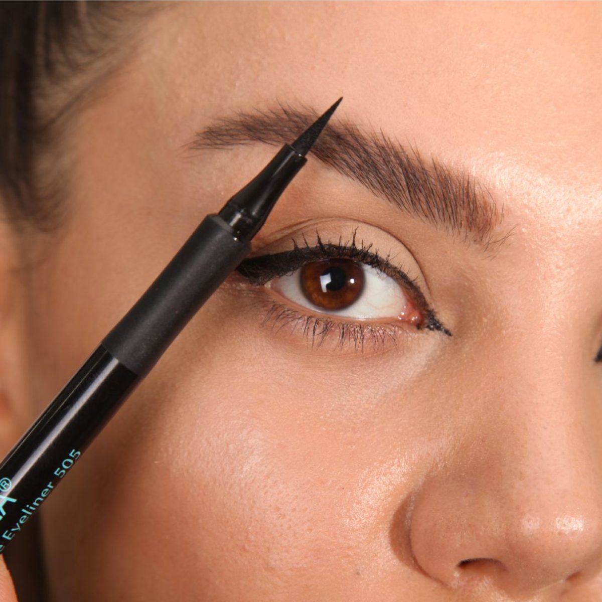 Impala Eyeliner 505 2