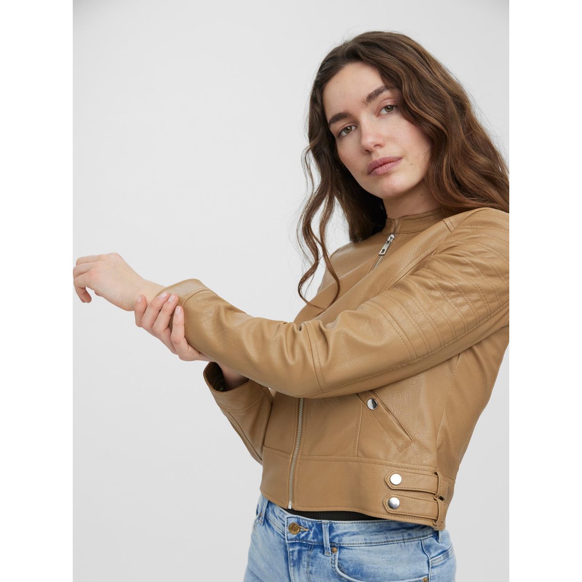 SHORT COATED JACKET 3