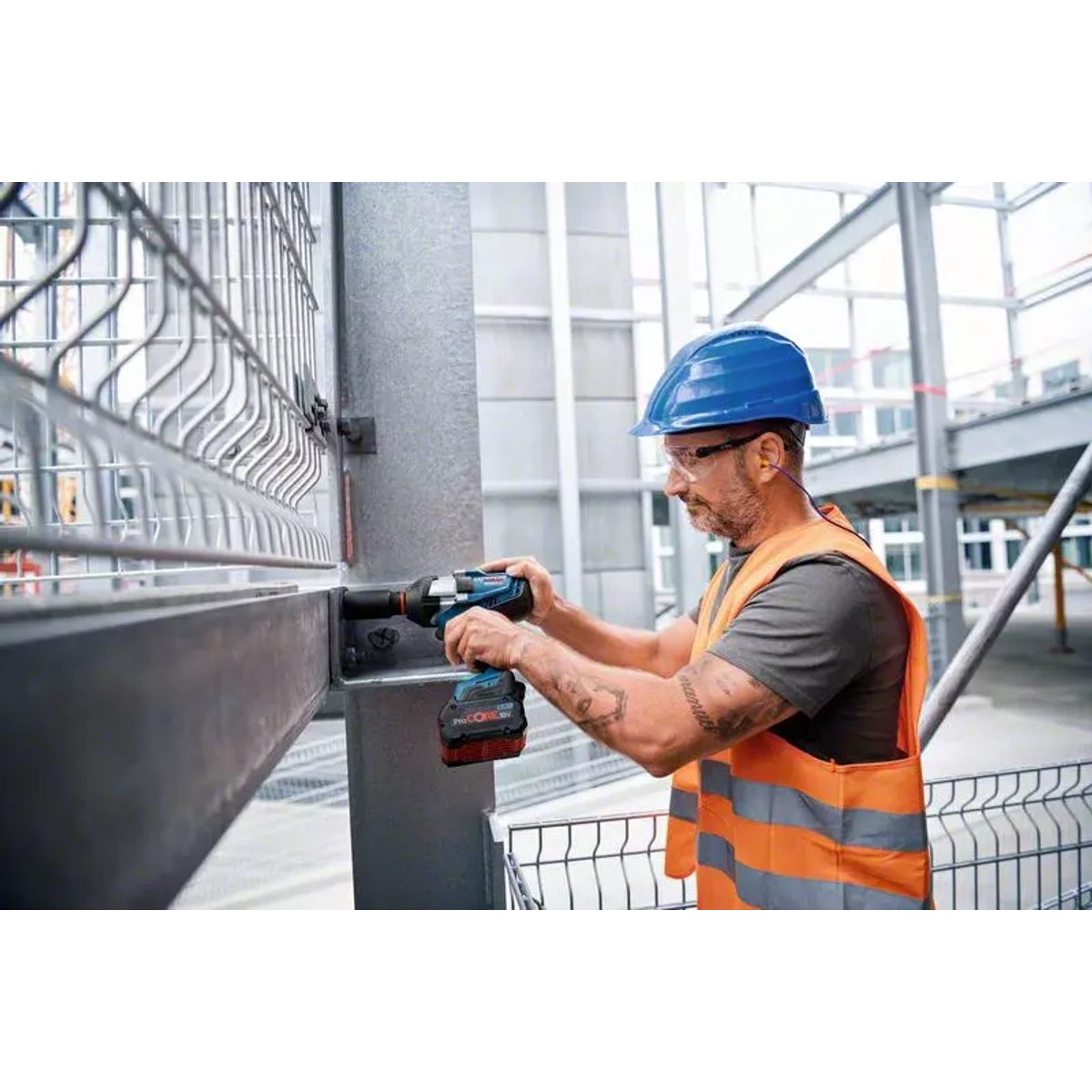 BOSCH GDS 18V-1050 H-مفك بوكسات  بطارية 18 فولت 3