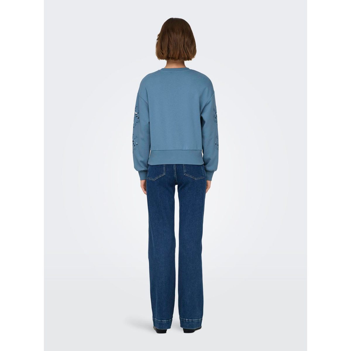 O-NECK SWEATSHIRT 4