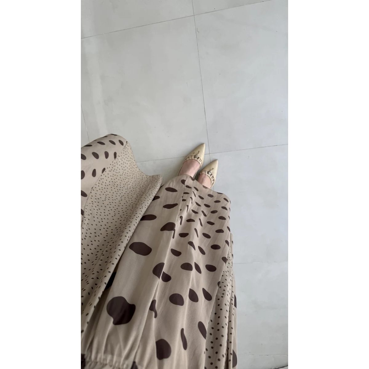 تنورة شيفون بنقشة البولكا دوت 2
