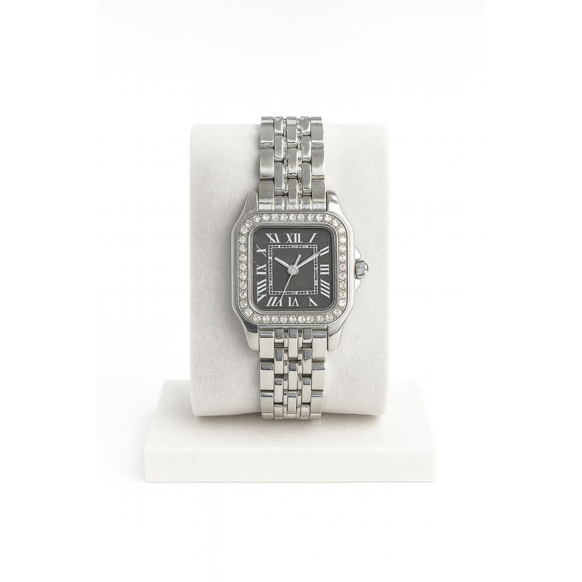 ساعة كارتير النسائية مرصعة بزركون