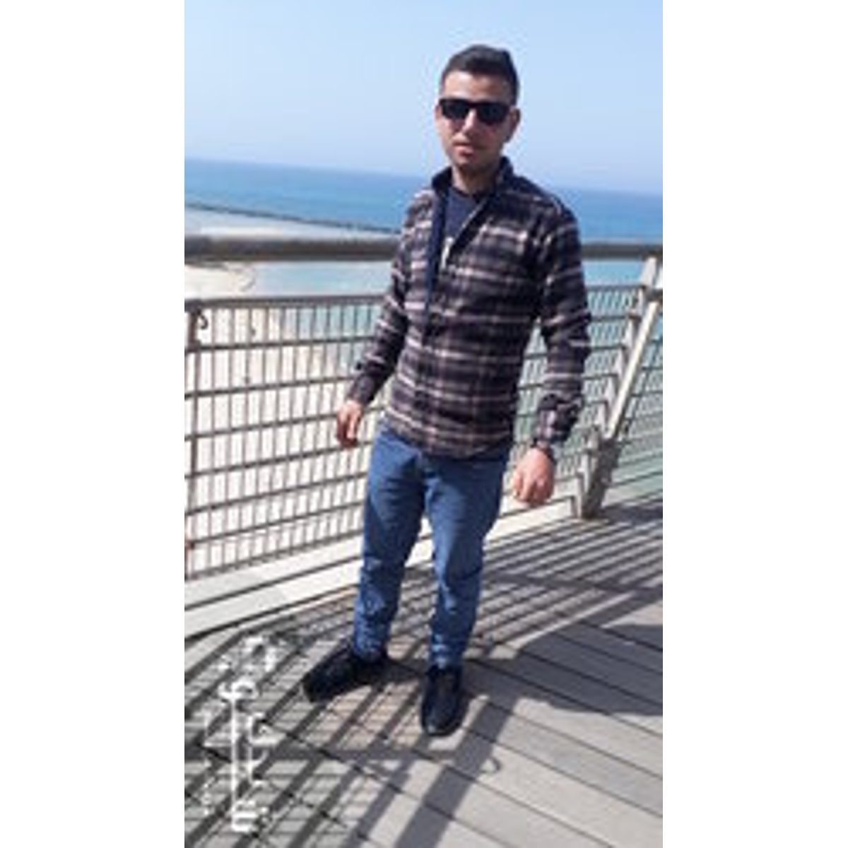 دهان سيارات — عبد الحميد طنينه