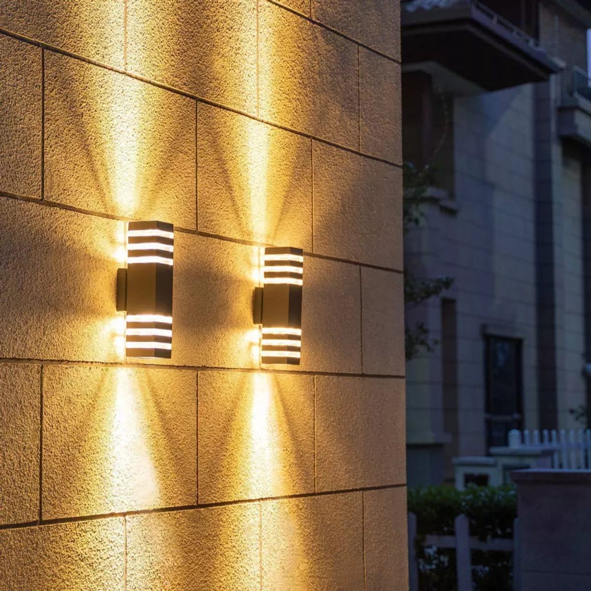 فانوس اب داون 3425 /  سكني  مربع سوبر سونيك 3